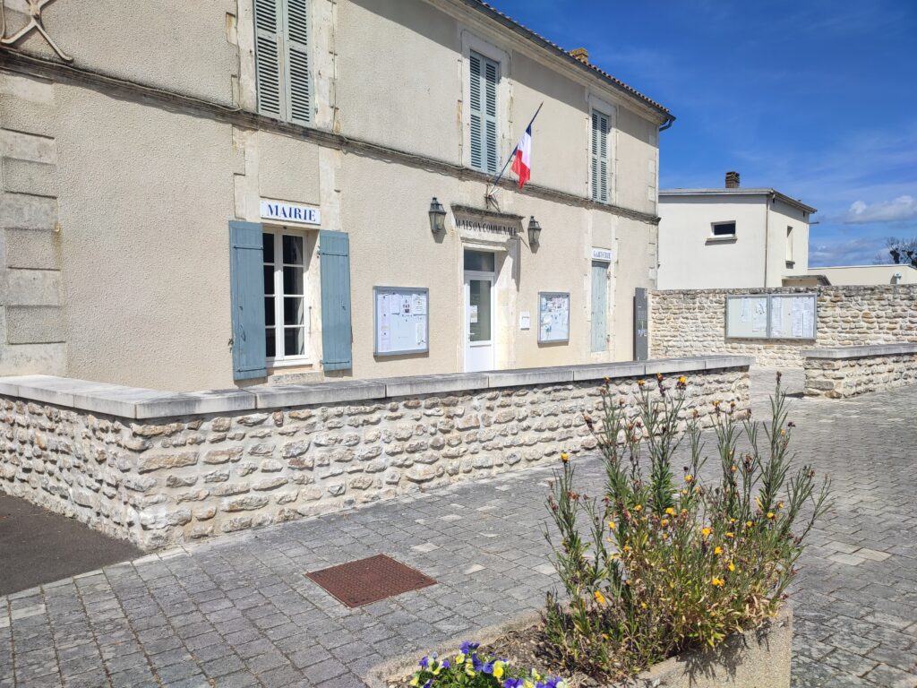 Façade de la Mairie de Moragne