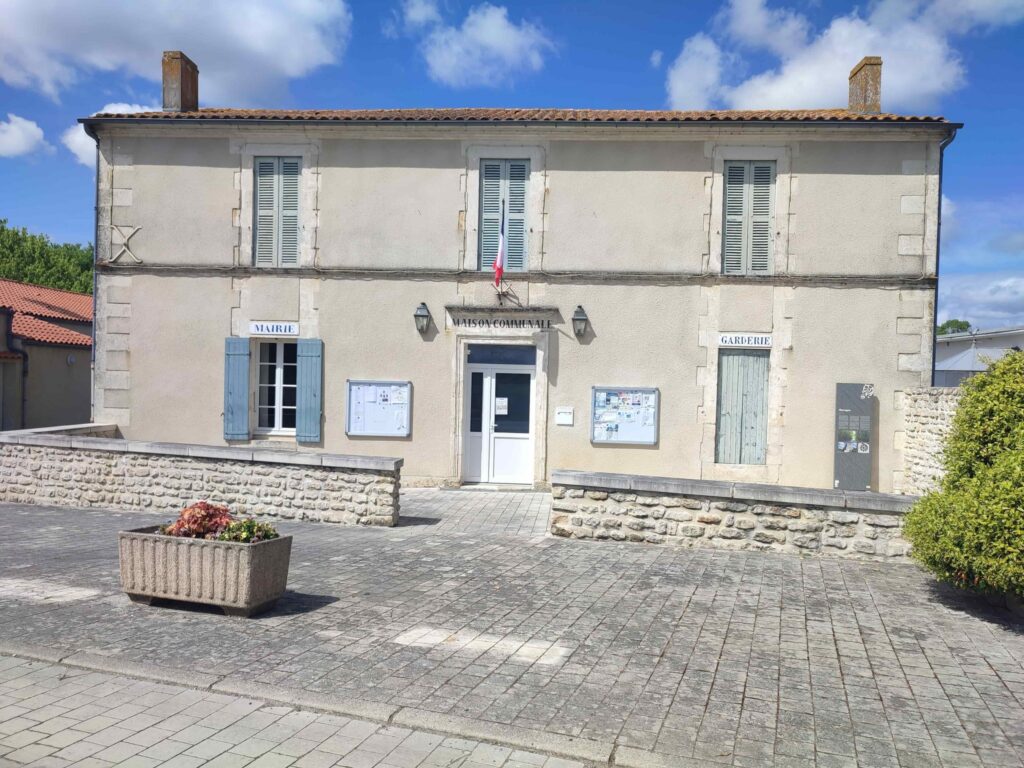 Façade de la Mairie de Moragne